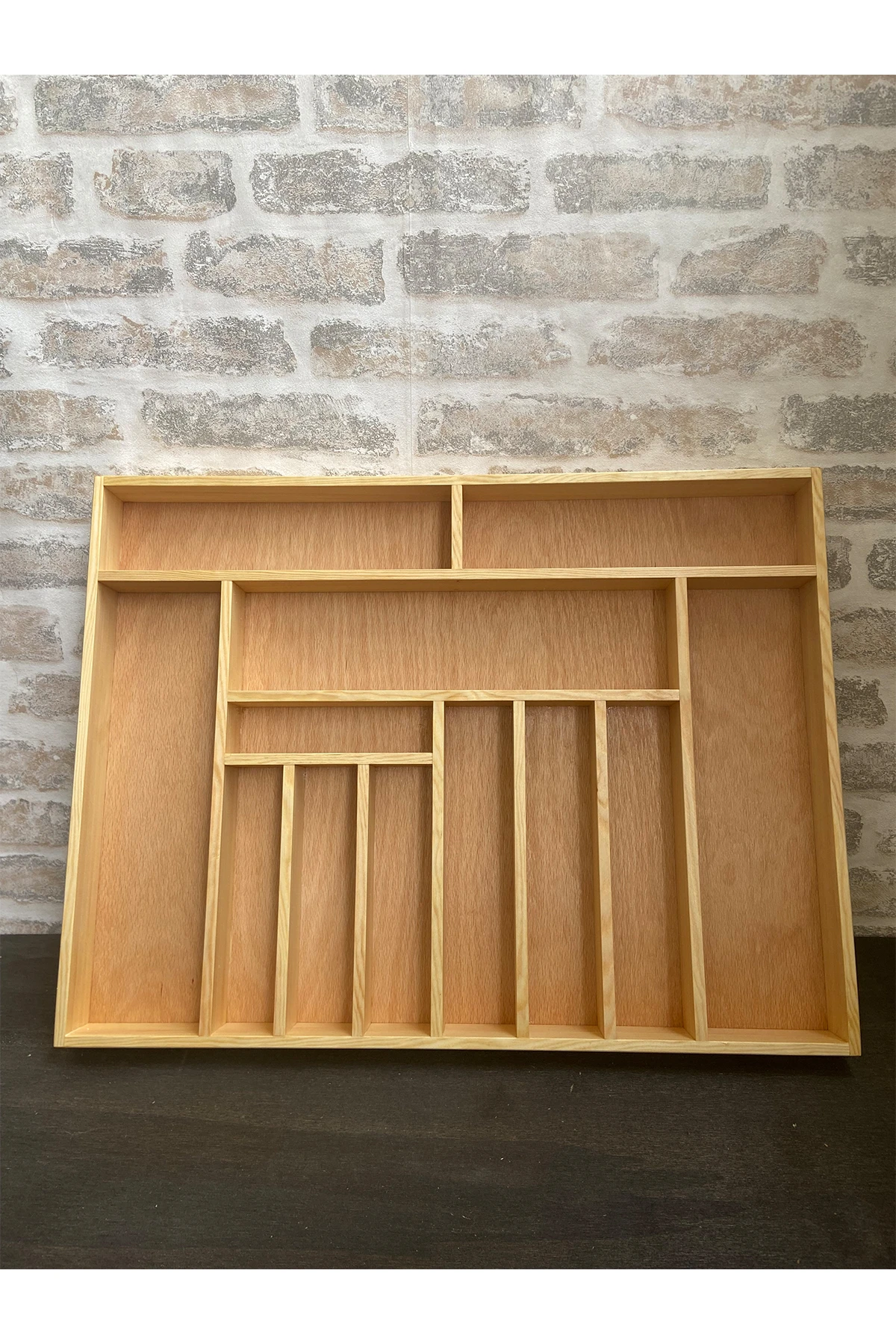 60×45 Cm Ayfiwood Ahşap Kaşıklık Çekmece İçi Yemek Takımı Ve Servis Gereçleri Düzenleyici Organizer Üstten Kuşbakışı Görünüm